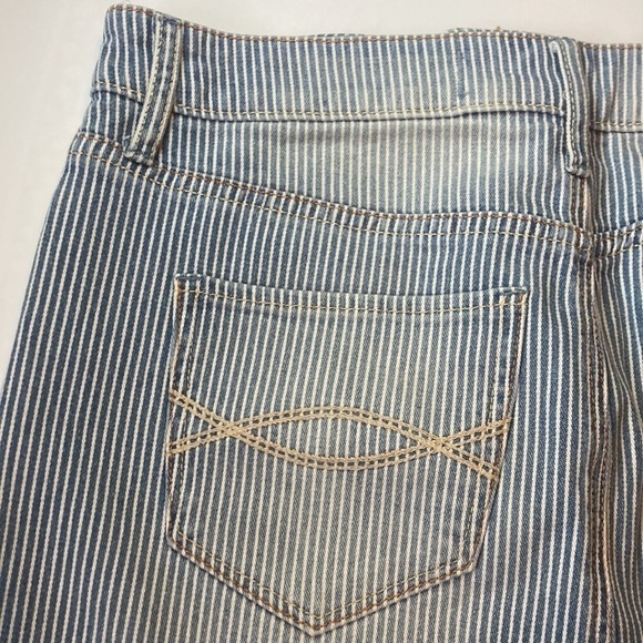 Abercrombie & Fitch New York size 4 27 Jean pin stripes short skirt 4 pockets - Picture 6 of 9